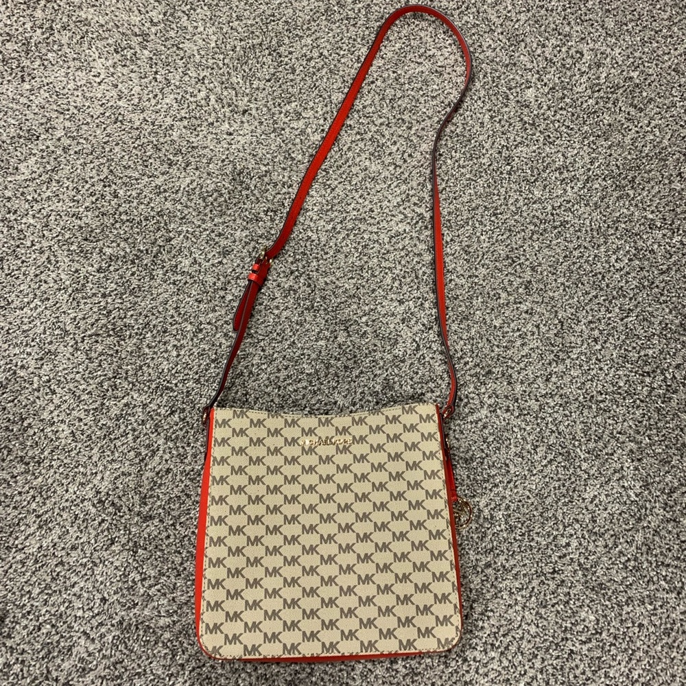 Michael Kors crossbody